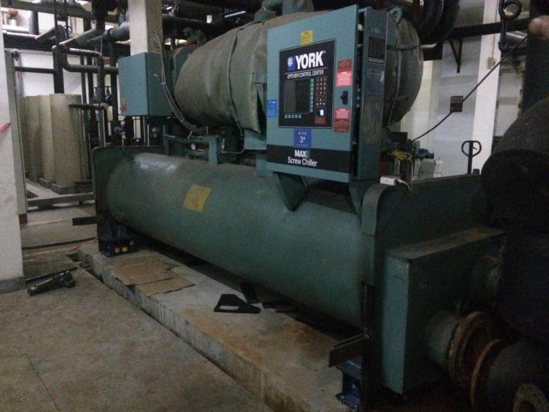YORK冷水主機(jī)安裝彈簧減震器沒(méi)效果怎么辦？